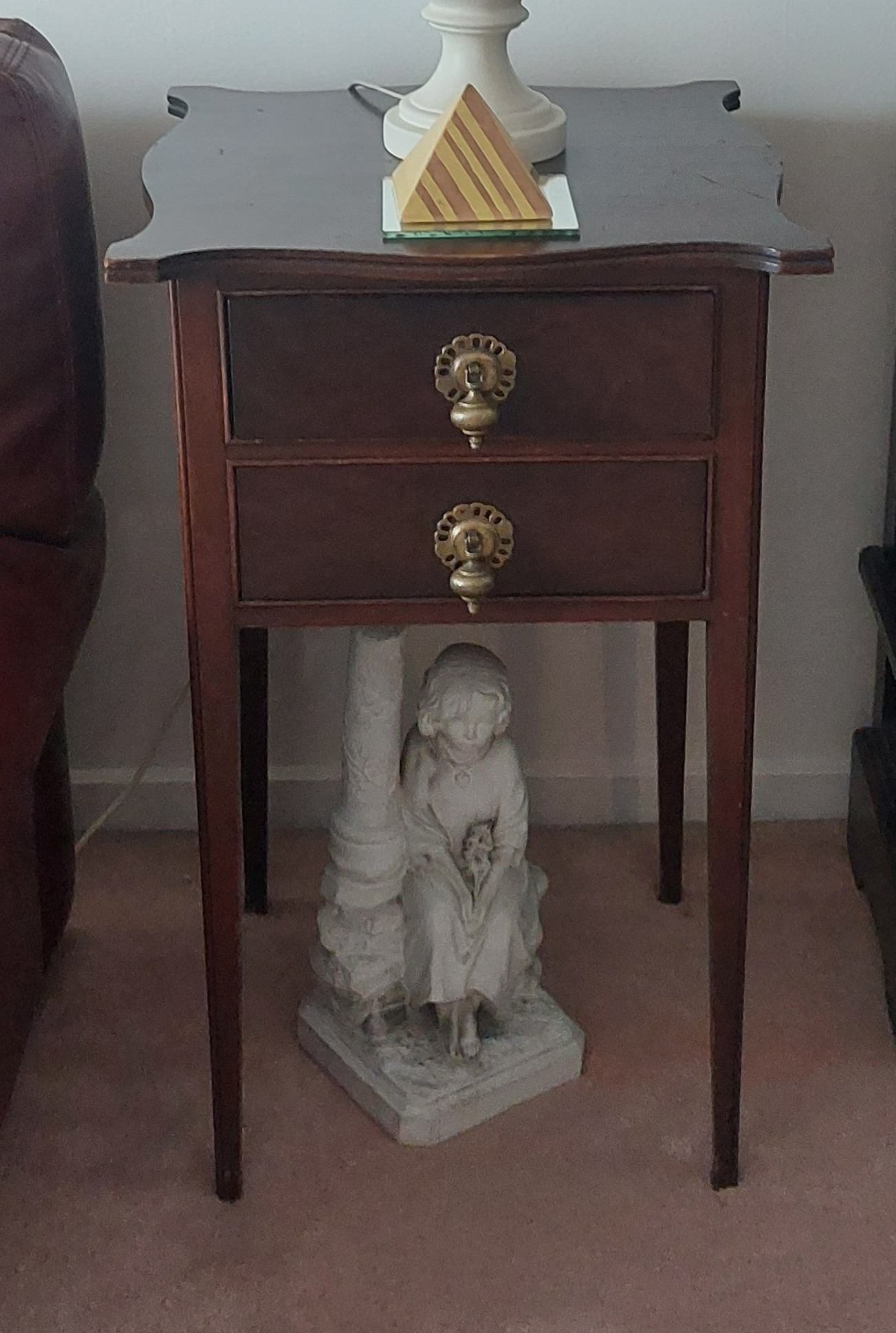 Table chiffonniere acajou Louis XVI-1